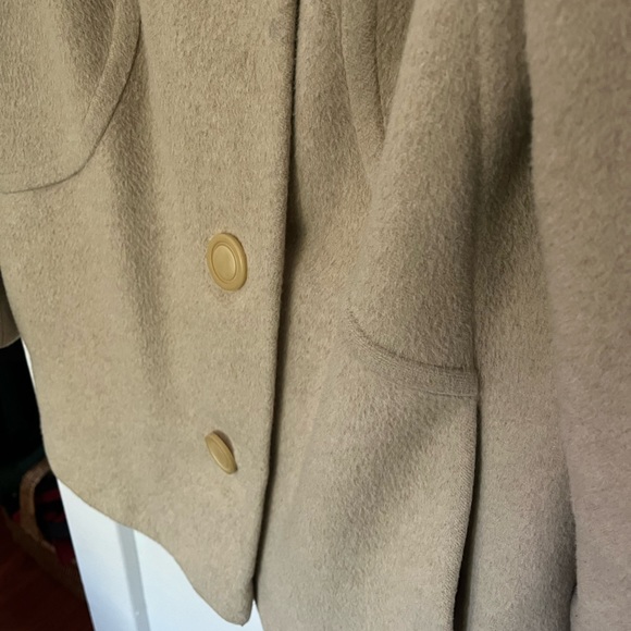 Vintage 1960s Camel Hair and Fur Coat - Picture 6 of 10